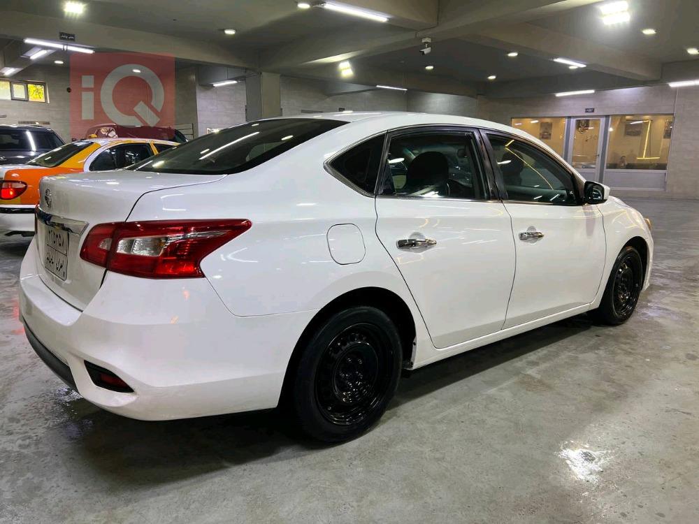 Nissan Sentra